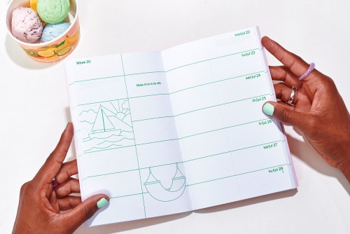 sustainable weekly planner / agenda / taschenkalender 2024 by edition julie joliat